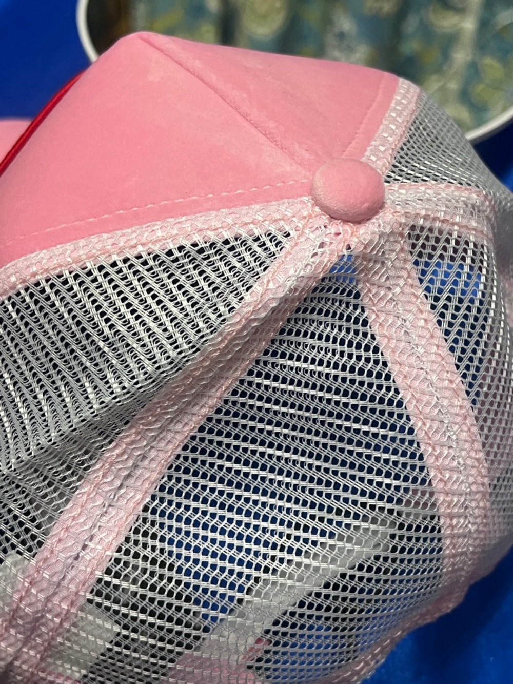 Von Dutch Pink Velvet Trucker SnapBack Hat - Picture 4 of 4